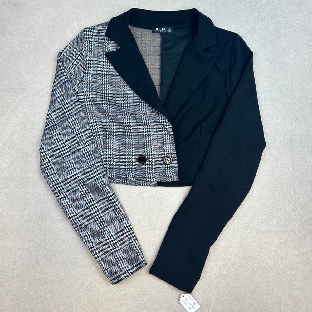 JULIA women’s Black & grey plaid & black blazer Size S sku 042-LRS